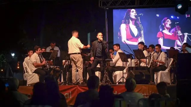 Banda tributo a Luis Miguel en Arroyito