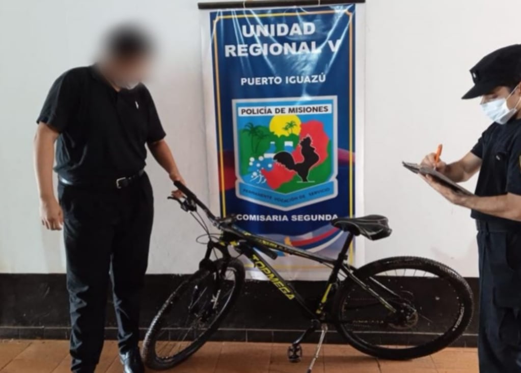 Recuperan bicicleta robada en Puerto Iguazú.