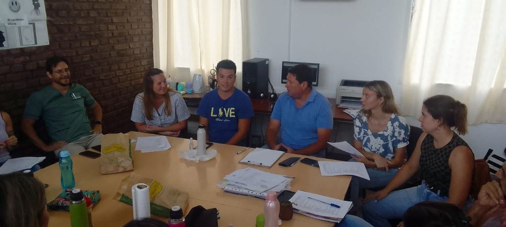 Claudia Cittadino se reunió con funcionarios de Servicio Social de Tres Arroyos