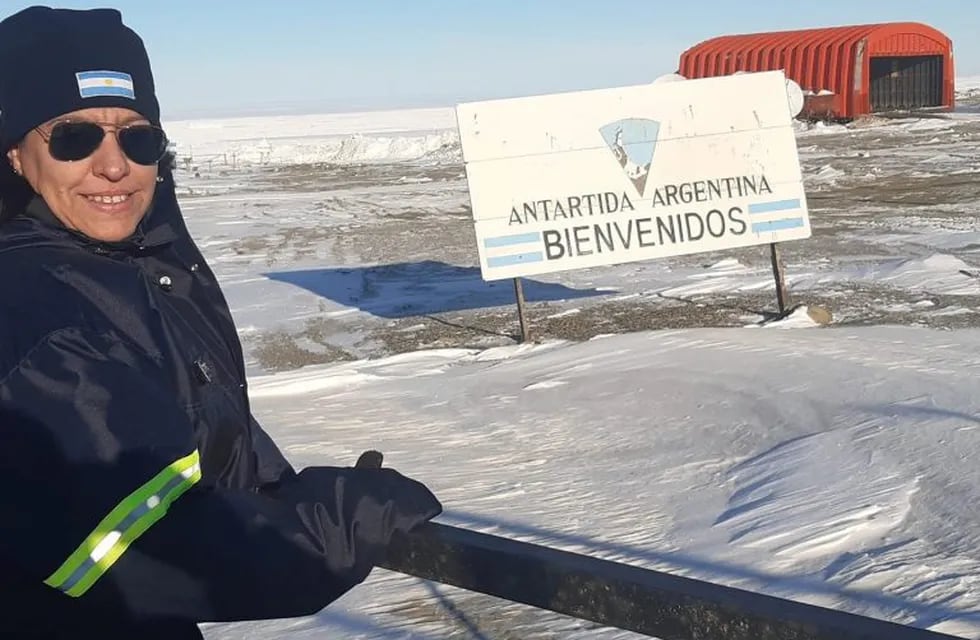 Mariana Castro, la suboficial mendocina, y toda su dedicación en la Antártida Argentina.