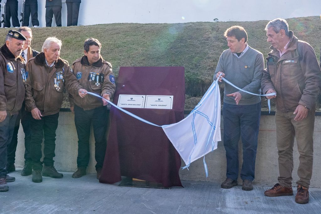 Se inauguró en Ushuaia el Monumento a la Soberanía