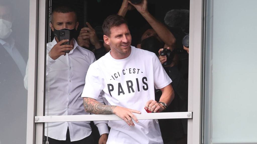 Lionel Messi llegó a Francia para incorporar al París Saint-Germain (PSG).