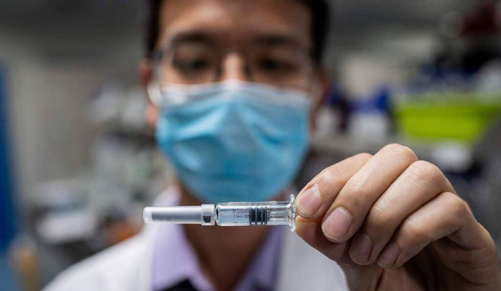 EEUU busca aplicar las primeras vacunas de inmediato