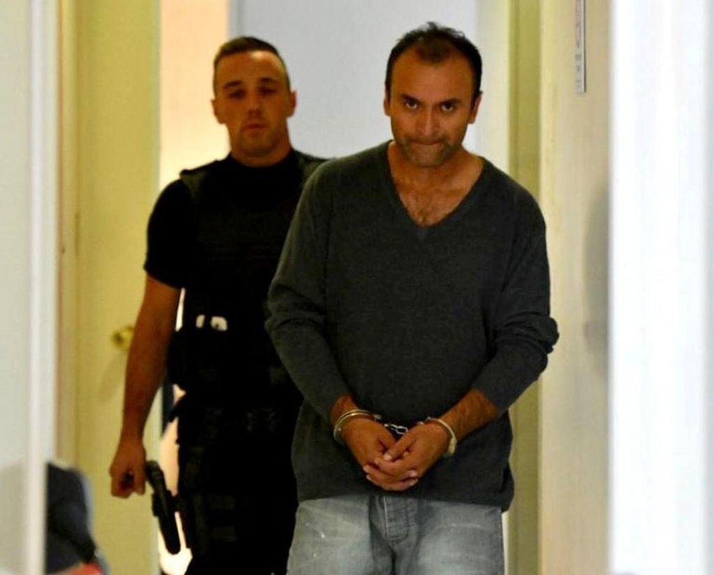 Manuel Ávila de 40 años continuará bajo prisión preventiva.