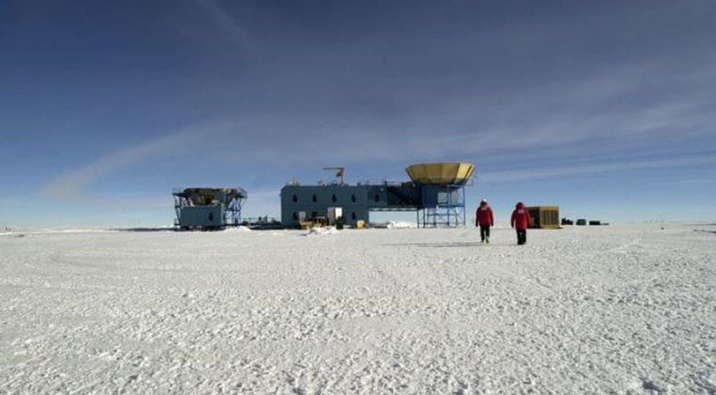 Antena Antártica de Impulso Transitivo (ANITA) de la NASA.