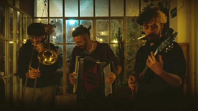 Manso Muñeco, la banda argentina que busca ir al Mundial de Bandas Callejeras