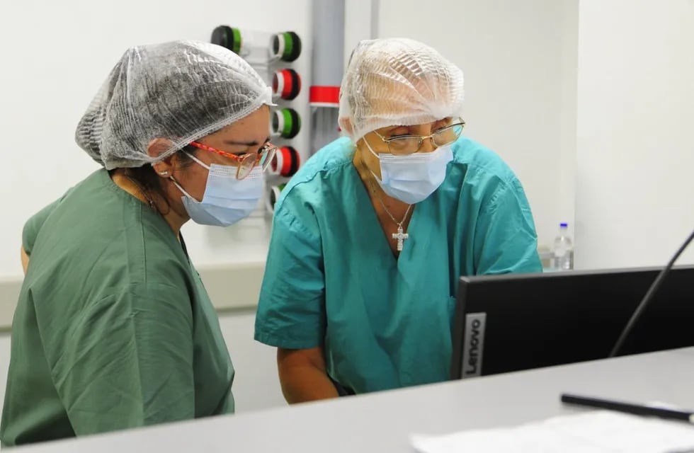 El Hospital Central "Dr. Ramón Carrillo" incorporó 77 médicos en los últimos meses.