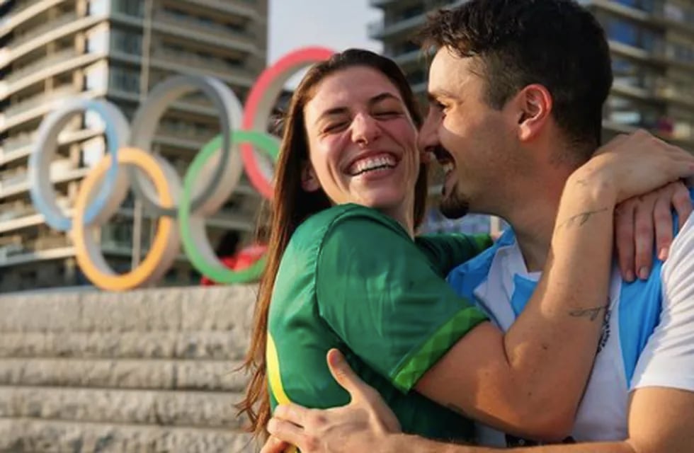 Juegos Olímpicos: la historia de amor entre uno de los Gladiadores y una brasileña de la selección de handball.