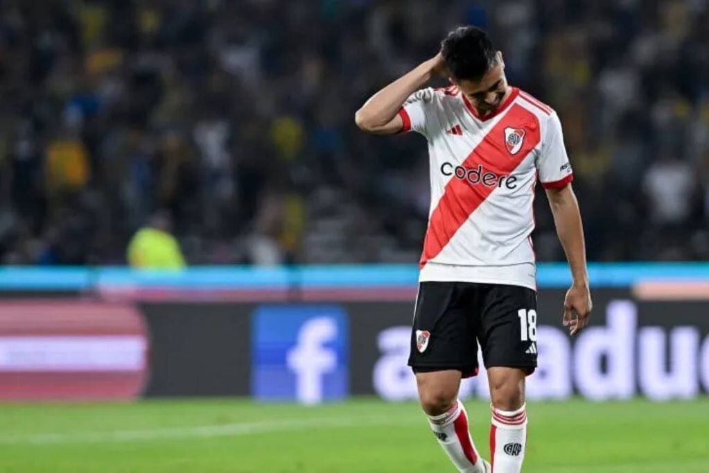 Malas noticias para Gonzalo "Pity" Martínez: se lesionó nuevamente su rodilla izquierda. (TyC Sports)