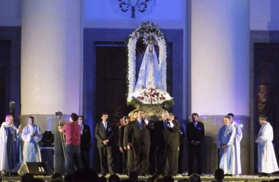 Celebración del 118º aniversario de la Coronación Pontificia de la Virgen de Itatí