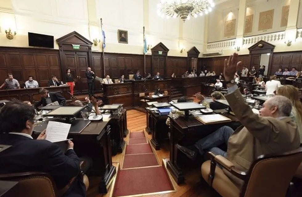 El plazo máximo de implementación previsto para los Juzgados Penales Colegiados de la Segunda, Tercera y Cuarta Circunscripción Judicial es hasta el 1 de marzo del 2018.