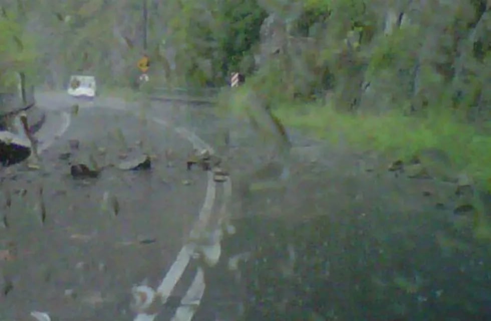 Cortan ruta por intensa lluvia en Traslasierra.
