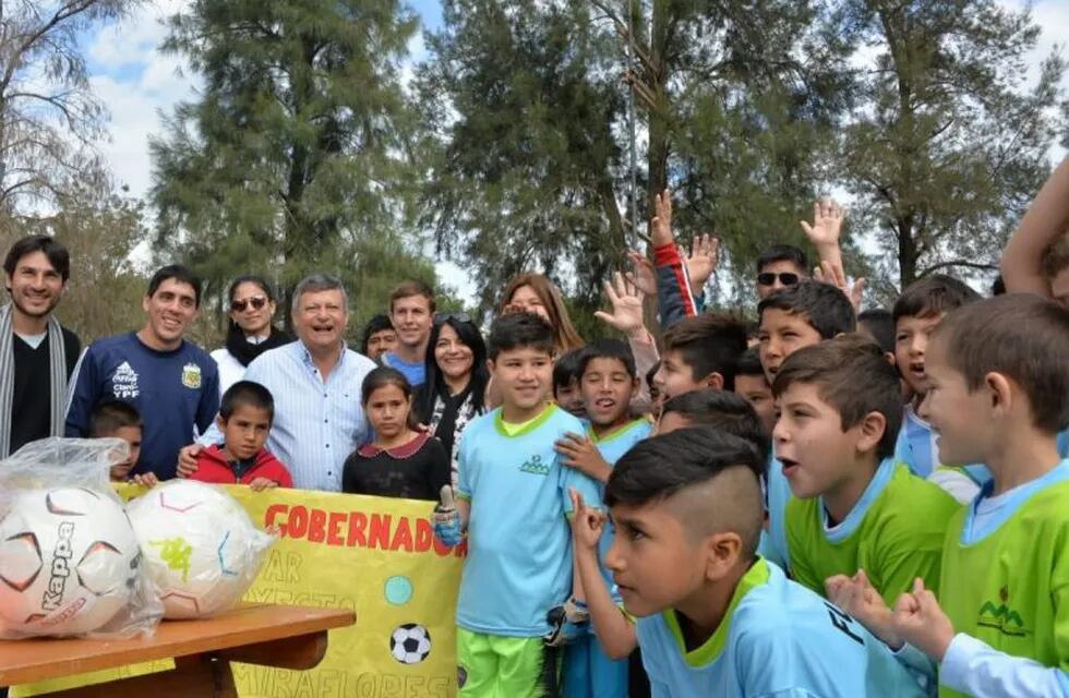Un Complejo Polideportivo fue inaugurado en Miraflores