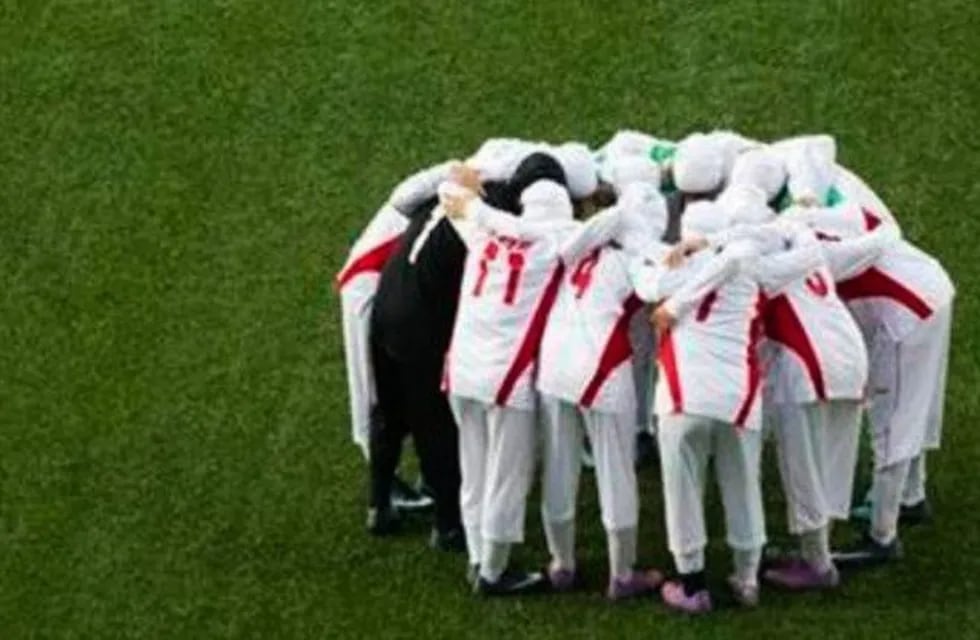 Fútbol femenino: el gesto solidario entre rivales que se volvió viral