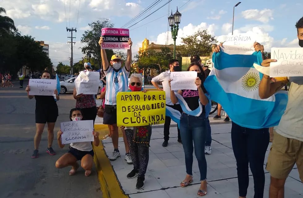 Pidieron en la ciudad de Formosa por el levantamiento del bloqueo de Clorinda