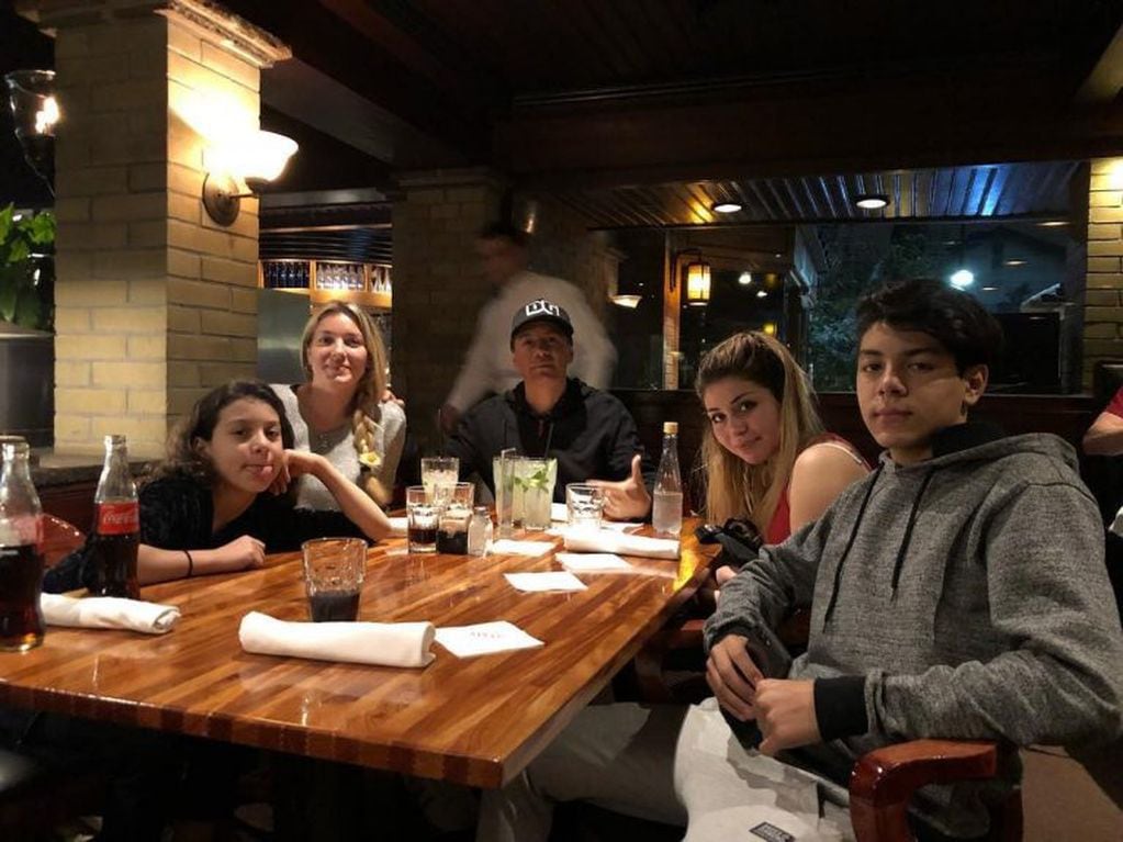 Pablo Lescano y su familia (Foto: Instagram)