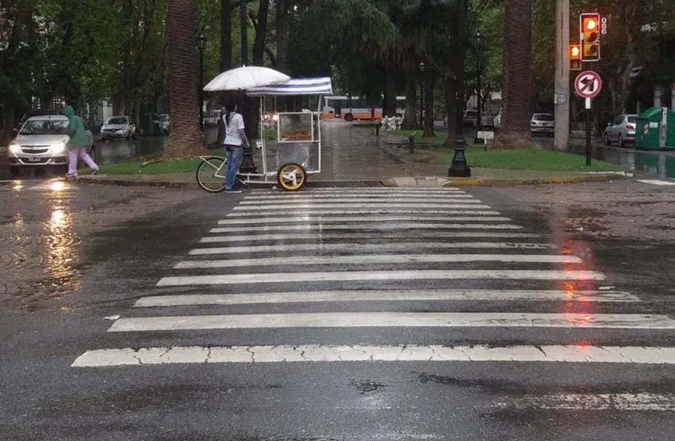 Se aguardan lluvias en Rosario para el fin de semana. (Archivo)