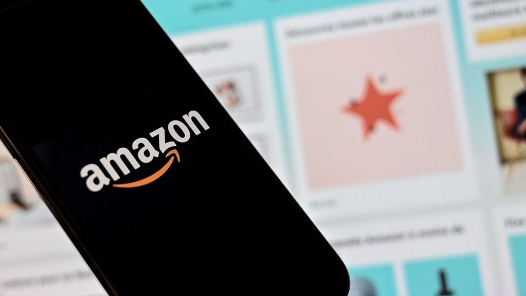 Amazon se sumó en los esfuerzos por aislar a la red social Parler. 