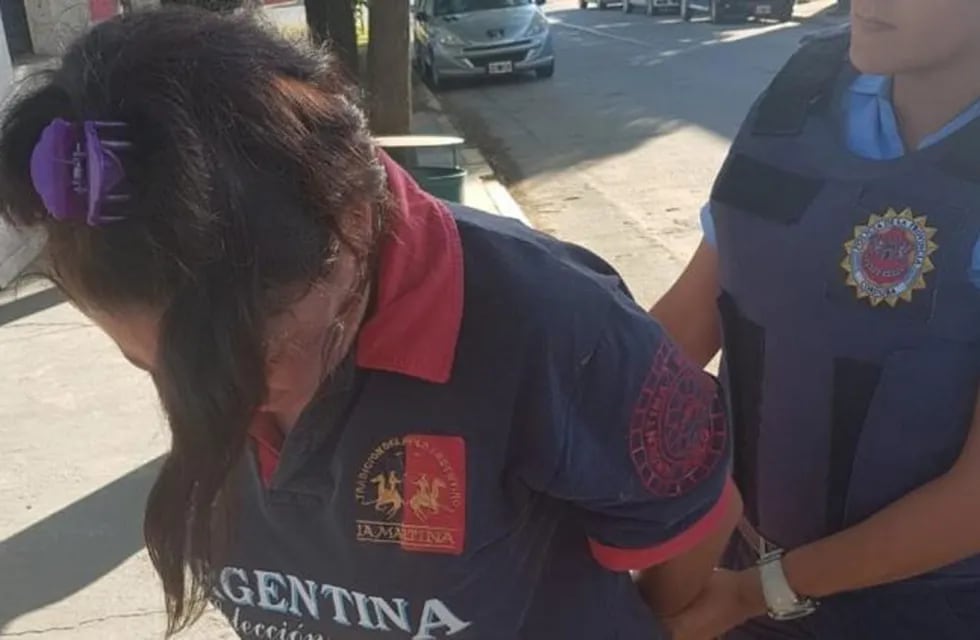 En Villa María, una mujer apagó el botón antipánico para encontrarse con su expareja que tenía orden de restricción. (Prensa Policía)