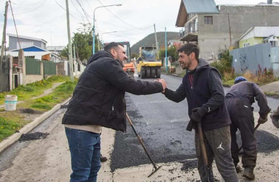 Ushuaia: repavimentaron un tramo de la calle Pastor Lawrence
