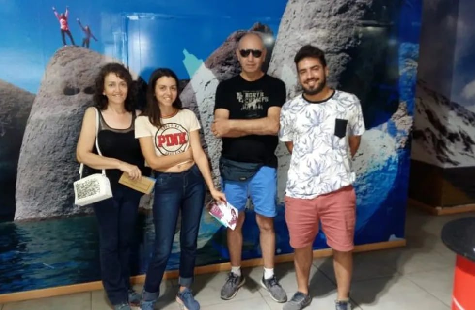 Familia Acosta de San Juan, los primeros turistas en San Rafael del 2020