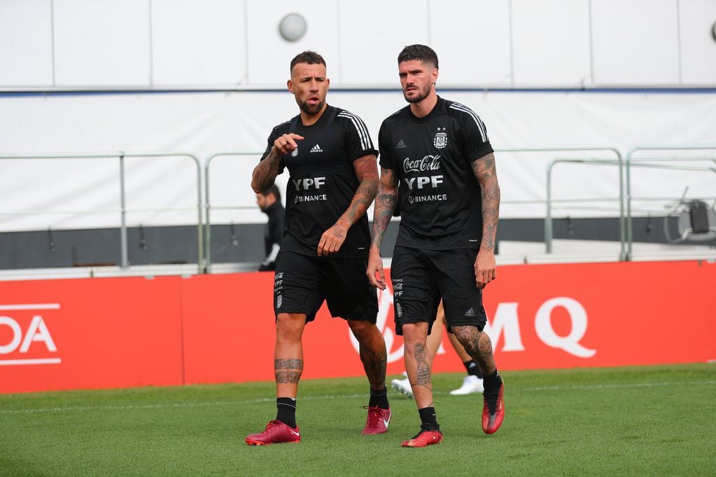 Las mejores fotos del primer entrenamiento de la Selección en Bilbao.