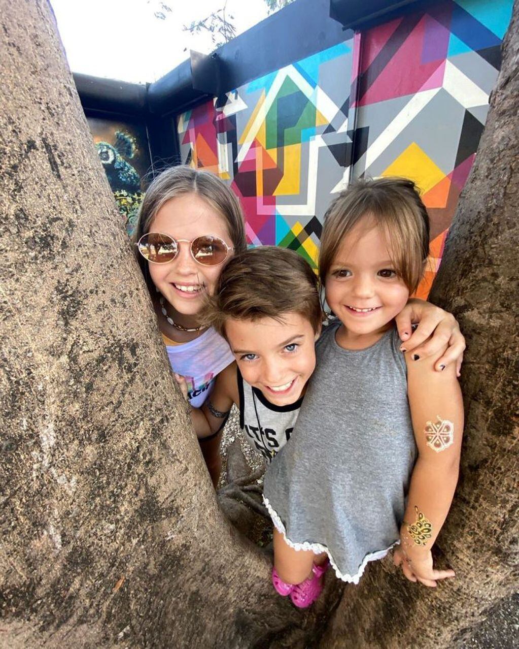 Aitana, Indio y Roma Paladini, los hijos de Rocío Guirao Díaz y Nicolás Paladini (Foto: Instagram/ @rocioguiraodiaz)