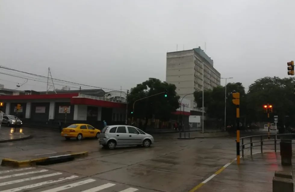 Miércoles bajo lluvia en Jujuy