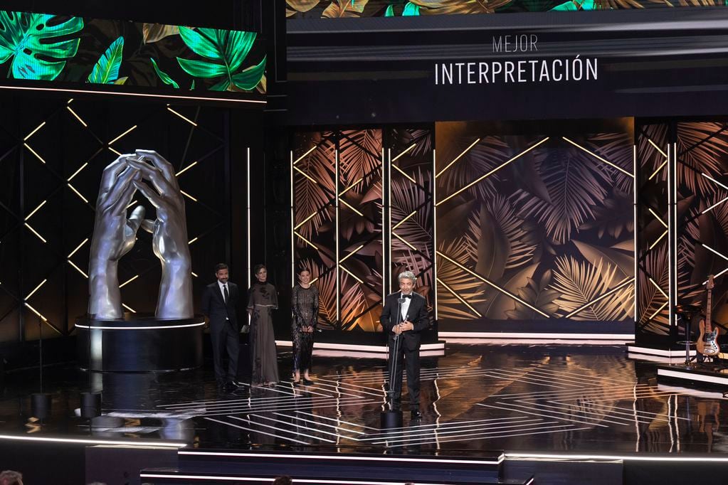 Ricardo Darín tras ganar el Premio Platino a la Mejor Interpretación Masculina.