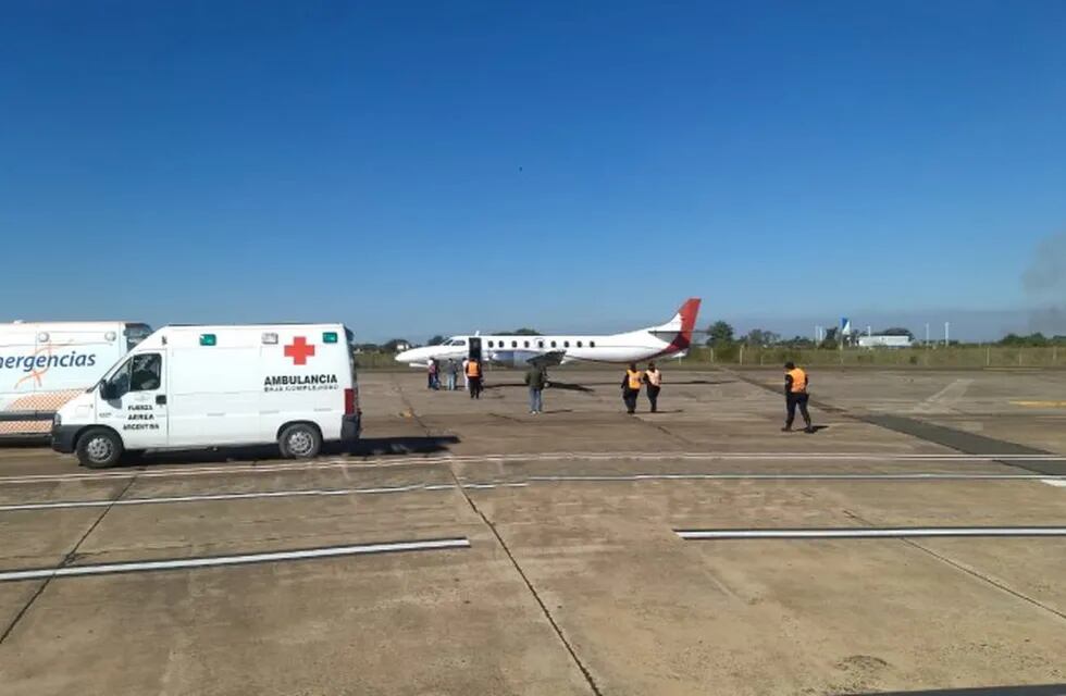 Avion sanitario aterrizó de emergencia en Resistencia