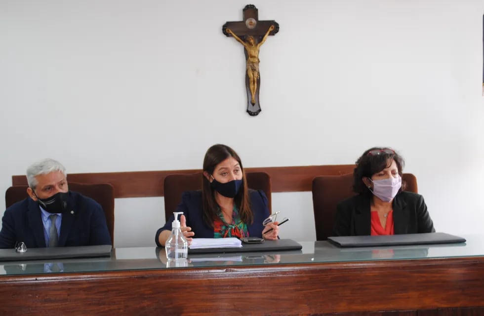 El veredicto fue dictado por las juezas Felicia Barrios -presidente de trámite-, y María Alejandra Tolaba y el juez Elio Luciano Yapura.