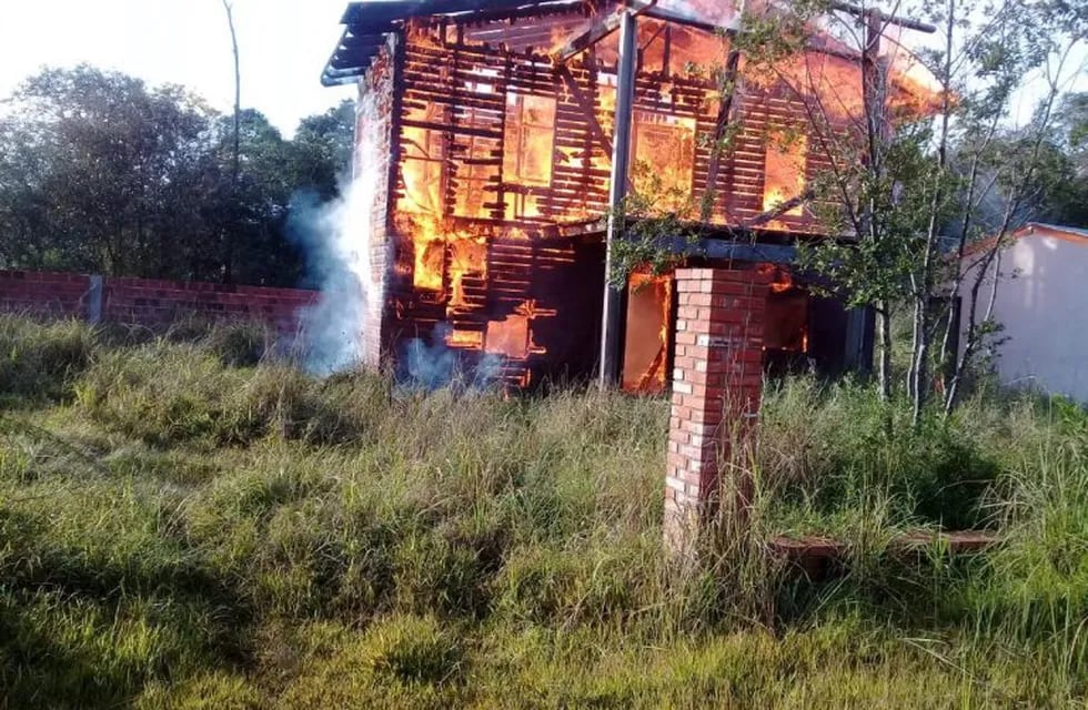 Se incendió una casa en Eldorado