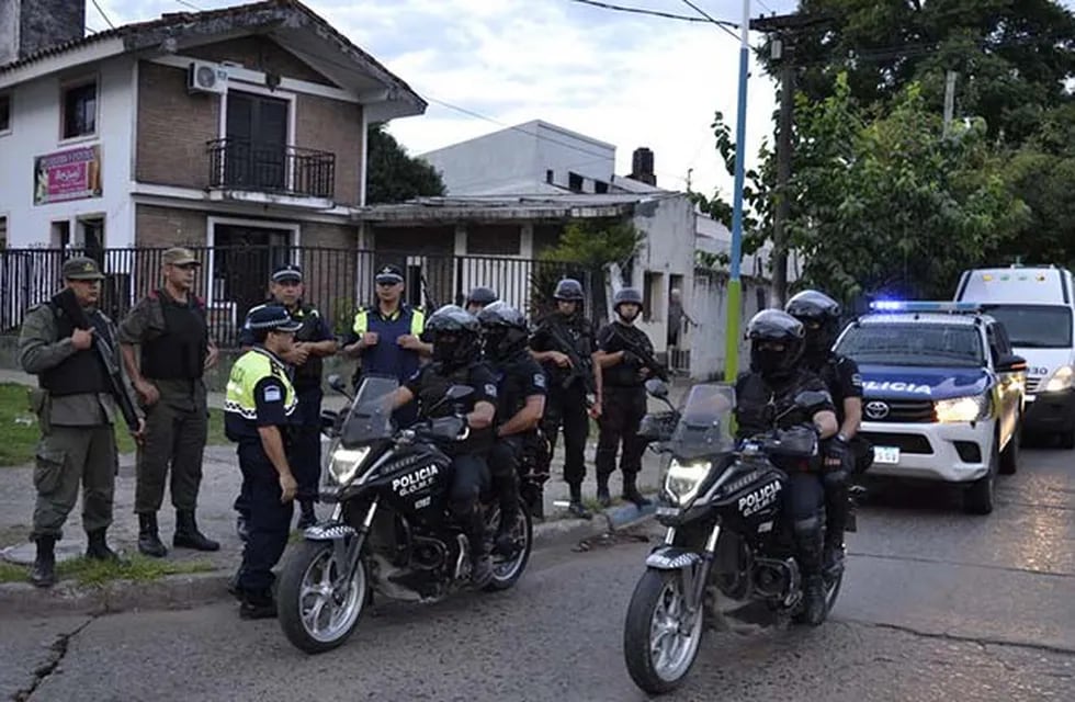 Realizaron allanamientos en busca de armas y motos robadas. (Gobierno de Tucumán)