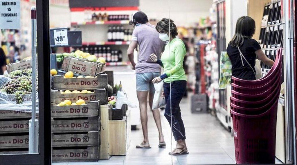 Nuevo horario para supermercados (Diario Textual)