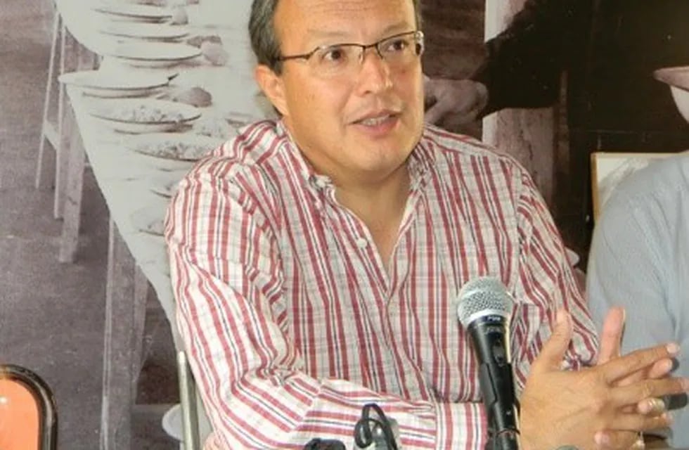 Prof. Carlos Luna