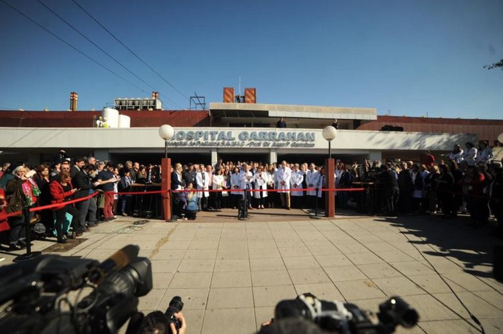 Empleados del hospital Garrahan dieron una conferencia de prensa por el caso del pediatra pedófilo. (Federico López Claro)