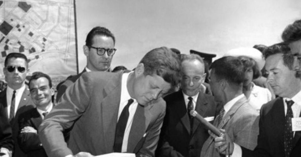 John F. Kennedy (web)