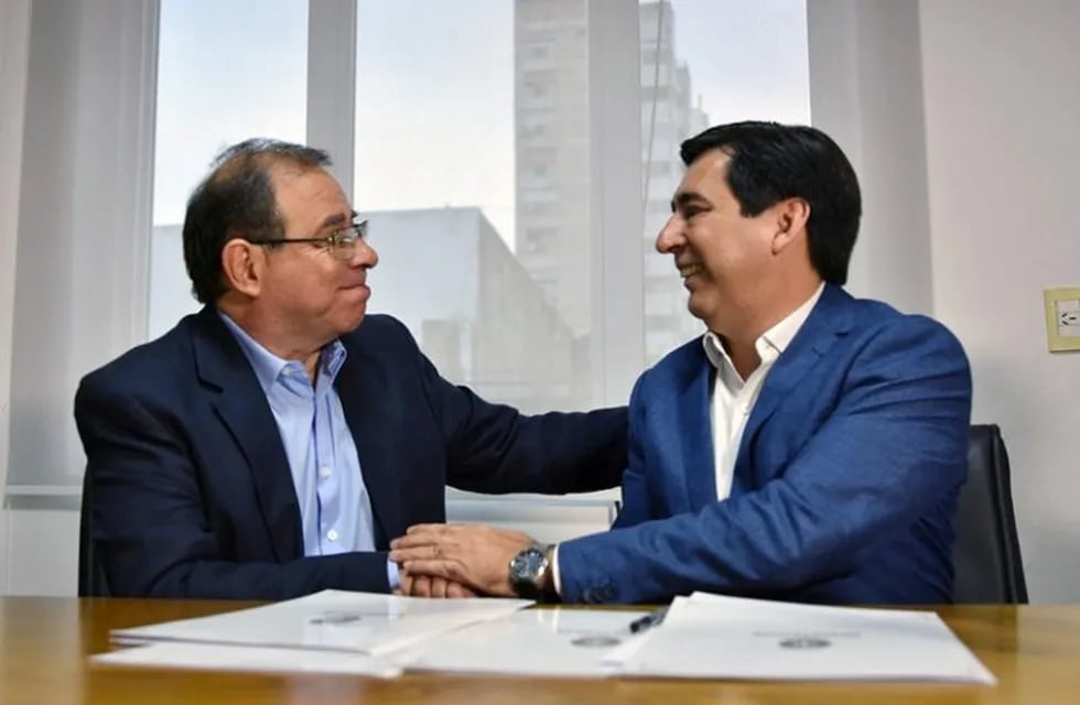 Martínez y Tassano se comprometieron a potenciar el corredor bioceánico.