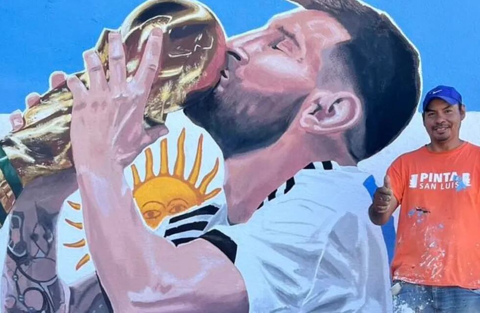 Aaron Dorado, el puntano que inauguró un mural de Lionel Messi a través del programa Pinta San Luis.