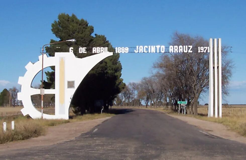 Jacinto Arauz, localidad en donde desapareció una mujer y aseguró que la "absorbió" una luz (La Arena).