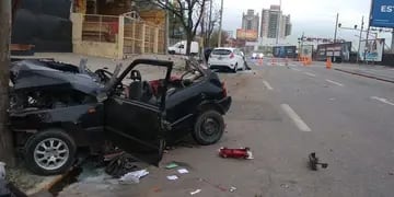 Choque. La trágica colisión sucedió en la madrugada del pasado domingo 19 del septiembre en avenida Colón. (La Voz / Archivo)