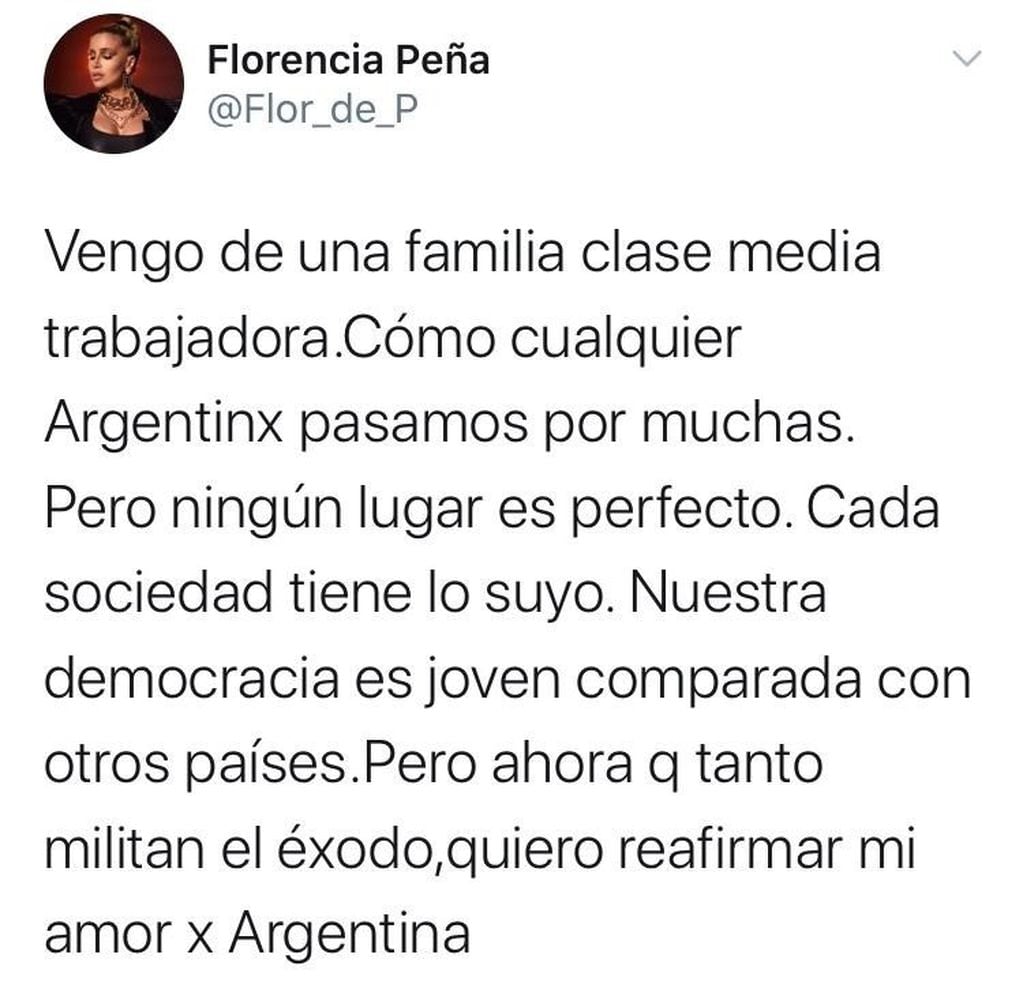 Tuit de Florencia Peña