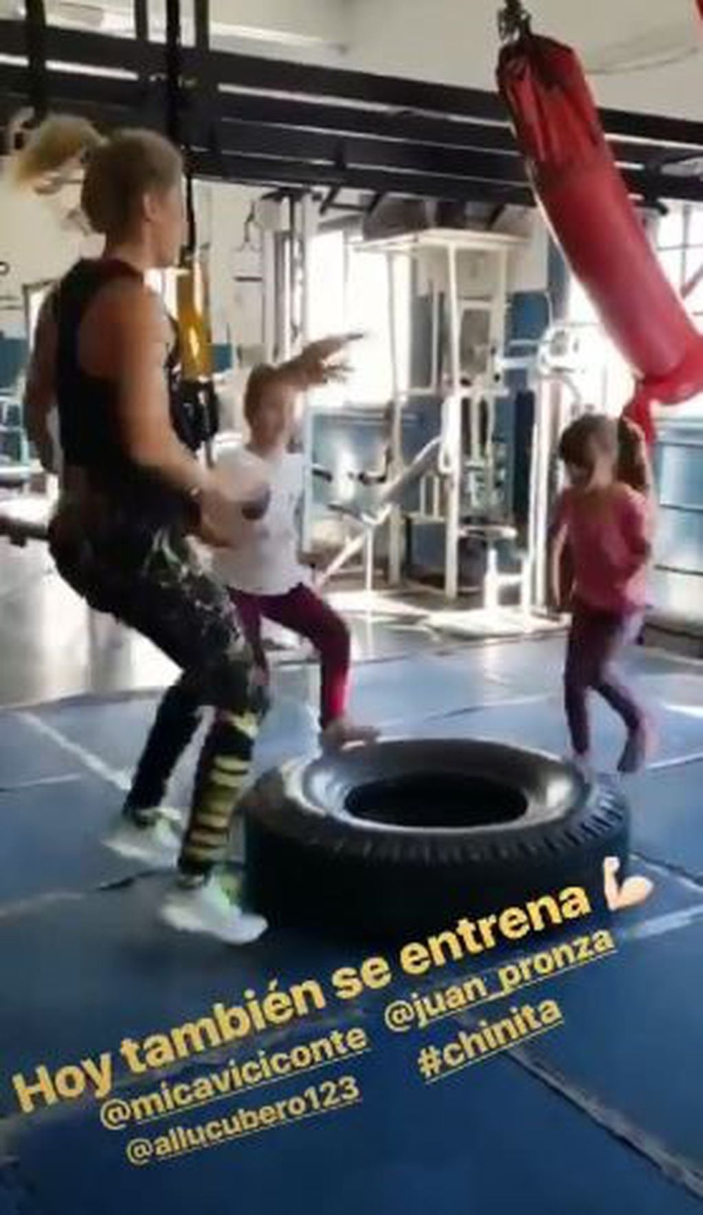 Mica Viciconte y dos de las hijas de Cubero entrenando (Foto: Instagram/fabiancuberooficial)