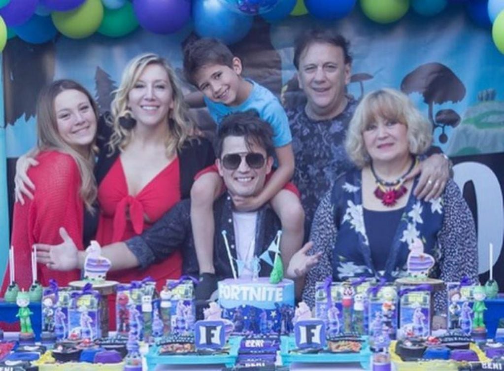 La familia Lopilato en el cumpleaños de Benicio (Foto: Instagram)