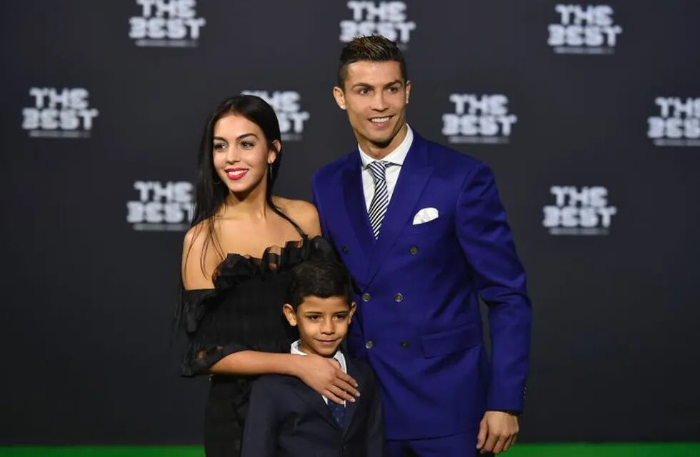 Cristiano Ronaldo se convirtió en papá por cuarta vez. Foto: AFP.