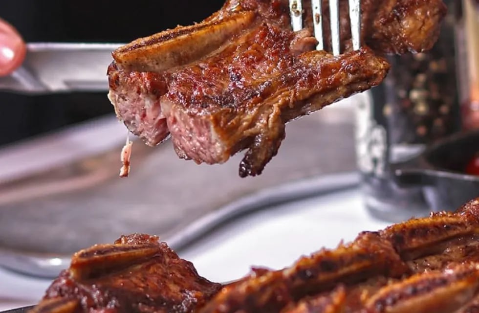 Una parrilla argentina fue elegida entre los mejores restaurantes de carne asada en el mundo
