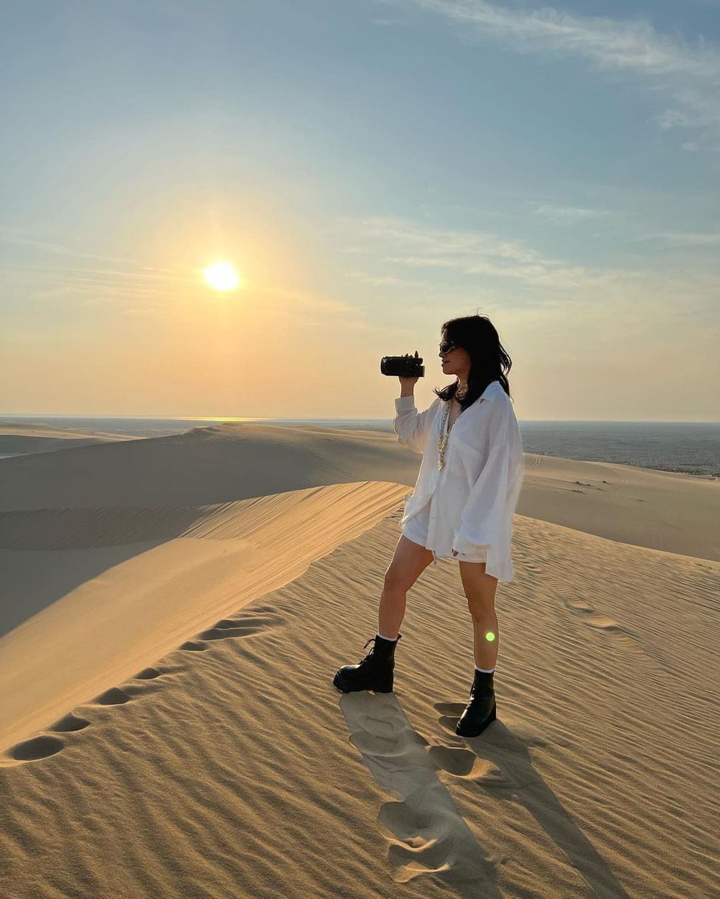 Lali Espósito mostró detalles de su aventura por el desierto de Doha.