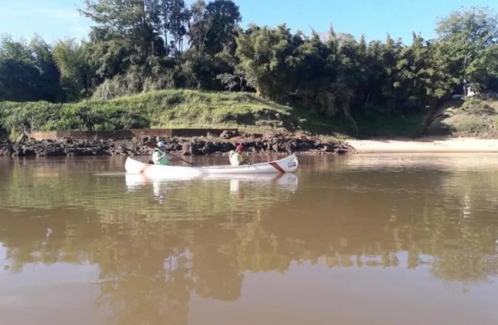 En Montecarlo habilitaron el canotaje en el río Paraná