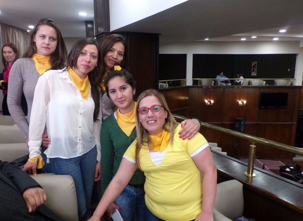 Las mujeres de "endolazos" impulsaron  el proyecto. Foto: Prensa Diputados.