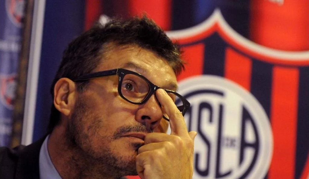 Marcelo Tinelli renunció como presidente de San Lorenzo y el club llamó a elecciones.